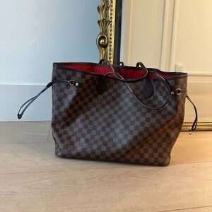 Authentic Louis Vuitton neverfull GM tote large canvas shopping bag with pouch